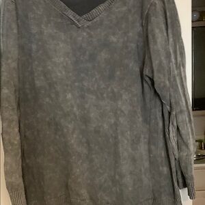 LOGO by Lori Goldstein Gray V-Neck Sweater